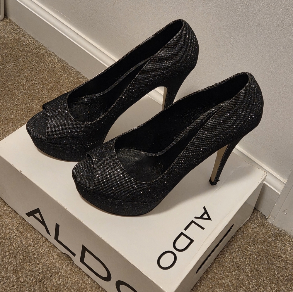 Beautful ALDO Women's Black Sparkle Peep-Toe Heels - Sexy!